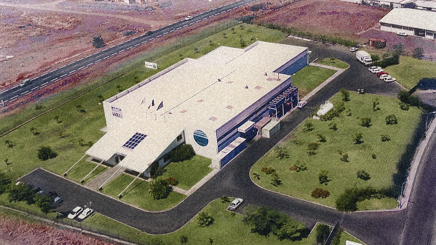 Construction de l’usine au Port